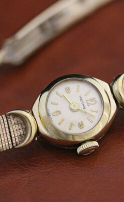 エルメスの女性用アンティーク腕時計-W1395-9