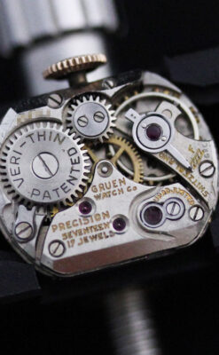 グリュエンの女性用アンティーク腕時計-W1396-18