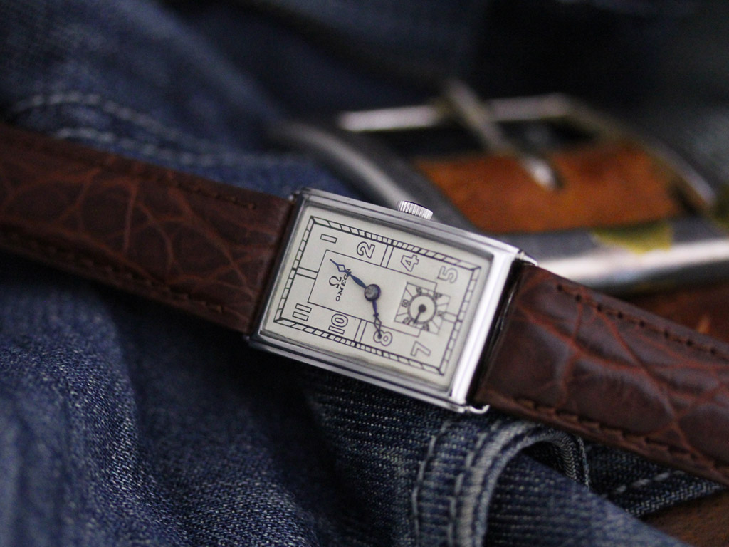オメガ アンティーク腕時計 風格帯びる大きなサイズ 【1937年製】