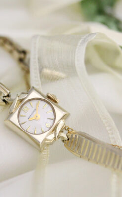 ロンジンの女性用アンティーク腕時計-W1400-3