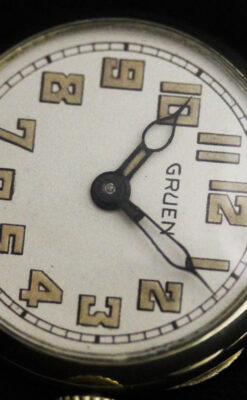 グリュエンのアンティーク腕時計-W1405-2