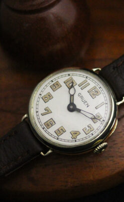 グリュエンのアンティーク腕時計-W1405-5