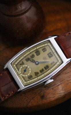 ユンハンスのアンティーク腕時計-W1406-10