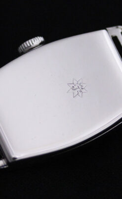 ユンハンスのアンティーク腕時計-W1406-17