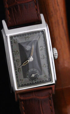 ユンハンスのアンティーク腕時計-W1407-11