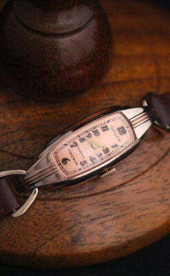 グリュエンのアンティーク腕時計-W1408-11