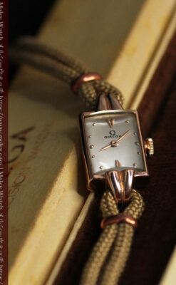 オメガ 金無垢ローズゴールドの女性用アンティーク腕時計 【1946年製】箱付き-W1186-10