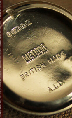 英国ウォルサム クッション型の金無垢アンティーク腕時計 【1946年頃】-W1214-17