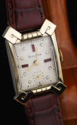 ブローバのアンティーク腕時計-W1417-10