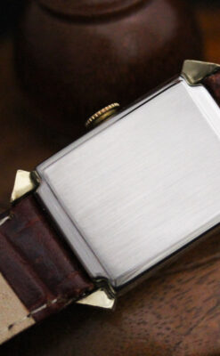 ブローバのアンティーク腕時計-W1417-16