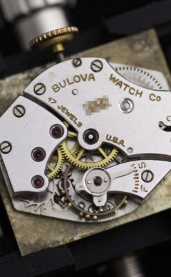 ブローバのアンティーク腕時計-W1417-18