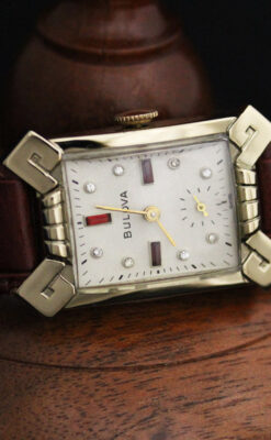 ブローバのアンティーク腕時計-W1417-8