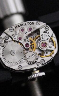 ハミルトンのアンティーク腕時計-W1422-24