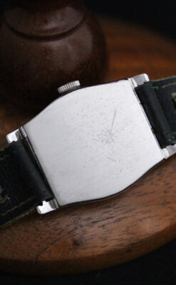 ユンハンスのアンティーク腕時計-W1425-11