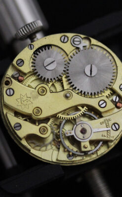 ユンハンスのアンティーク腕時計-W1425-26