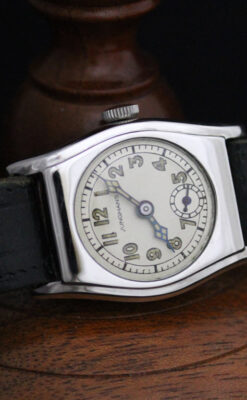 ユンハンスのアンティーク腕時計-W1425-9