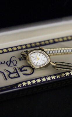 グリュエンのアンティーク腕時計-W1426-1