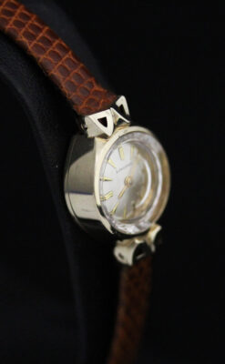 ロンジンのアンティーク腕時計-W1427-9