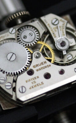 グリュエンのアンティーク腕時計-W1429-15