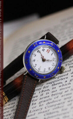 青いエナメル装飾の銀無垢アンティーク腕時計-W1441-2