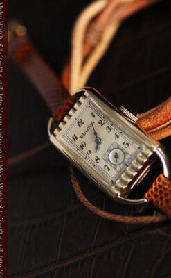 ブローバ女性用の1939年製アンティーク腕時計-W1445-5