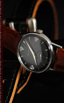 黒にダイヤモンドの映えるブローバの1954年製のアンティーク腕時計-W1447-5