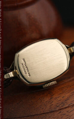 グリュエンの女性用腕時計トライアングル-W1450-12