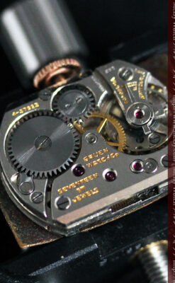 グリュエンのローズ色のアンティーク腕時計-W1455-16