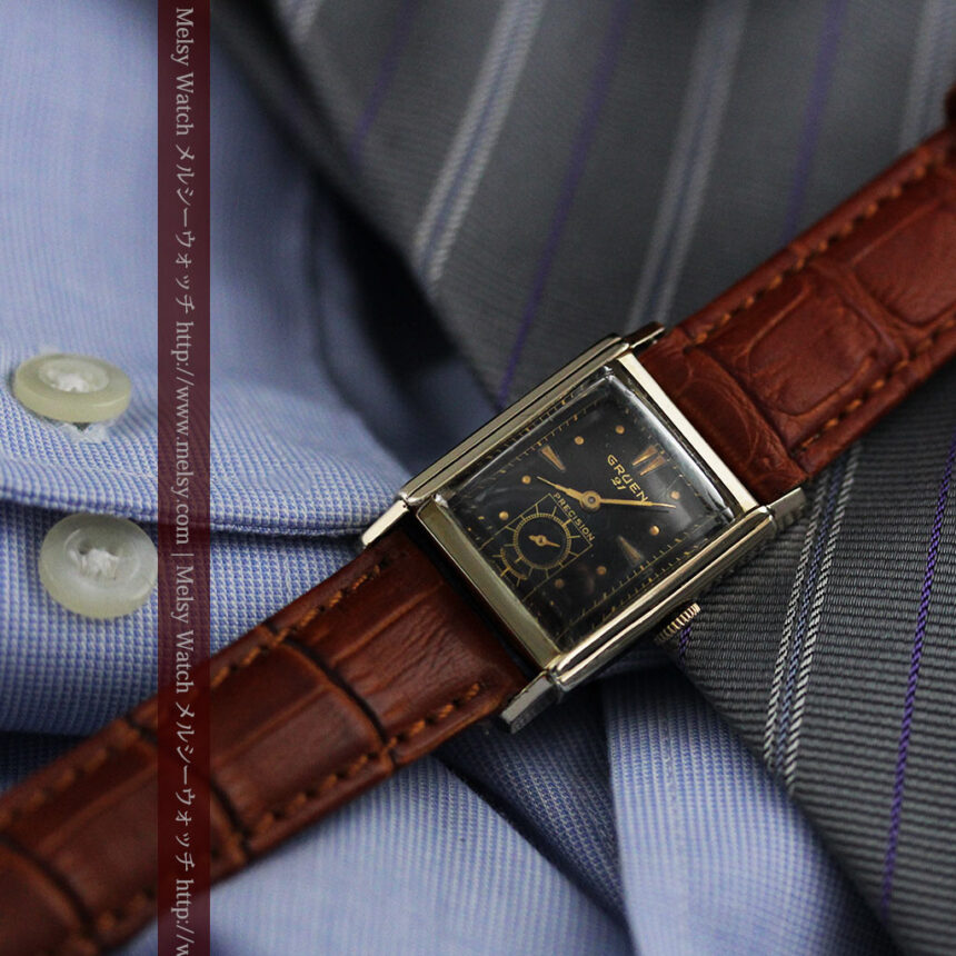 グリュエンの少し小さめの黒文字盤のアンティーク腕時計-W1459-1