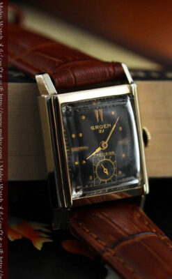 グリュエンの少し小さめの黒文字盤のアンティーク腕時計-W1459-9