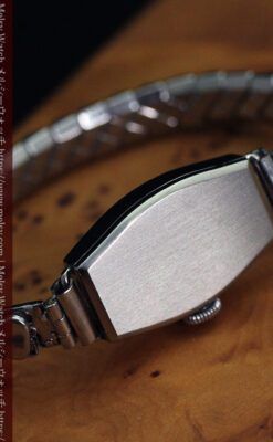 長く使いたくなるデザインのオメガの女性用アンティーク腕時計【1938年製】-W1468-11