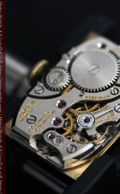 グリュエンの上品さと風格を備えるアンティーク腕時計【1940年頃】-W1471-16