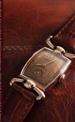 こだわりを重ねたグリュエンのローズ色のアンティーク腕時計【1940年頃】-W1472-3