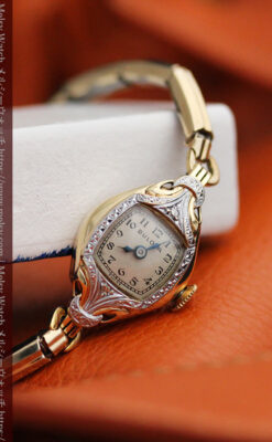 ブローバの金銀２色の装飾際立つ女性用アンティーク腕時計 【1942年製】-W1477-1