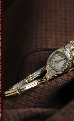 ブローバの金銀2色の装飾際立つ女性用アンティーク腕時計 【1942年製】-W1477-7