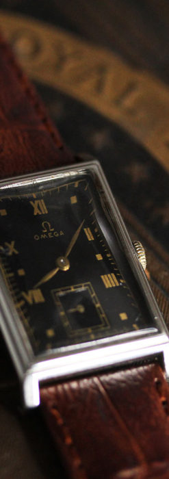 オメガ アンティーク腕時計 上品な黒と金のコントラスト 【1943年製】-W1481-2