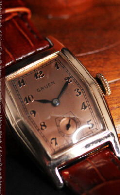 グリュエン 縦長六角形のアンティーク腕時計 ローズ色 【1950年頃】-W1482-13