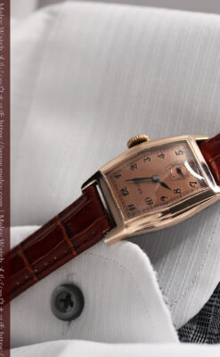 グリュエン 縦長六角形のアンティーク腕時計 ローズ色 【1950年頃】-W1482-2