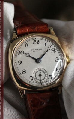 英国ベンソン クッション型の金無垢アンティーク腕時計 【1950年頃】-W1484-14