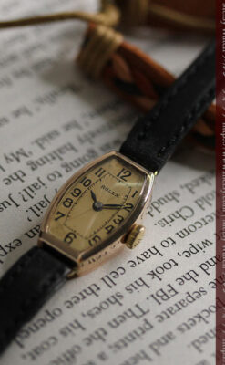 ロレックス 細長い樽型の女性用金無垢アンティーク腕時計 【1930年頃】-W1486-6