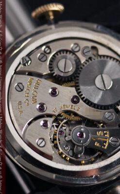 黒と金銀・ダイヤのコントラスト・ブローバのアンティーク腕時計 【1953年製】-W1493-16