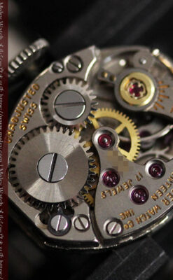 ウイットナーの艶やかな女性用アンティーク腕時計 【1950年頃】箱付き-W1497-14