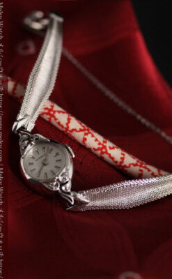 ウイットナーの艶やかな女性用アンティーク腕時計 【1950年頃】箱付き-W1497-9