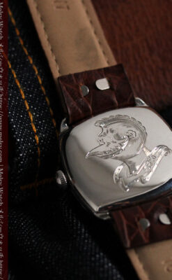 英国ベンソン 上品な騎士の彫りと銀無垢アンティーク腕時計 【1937年頃】-W1498-2