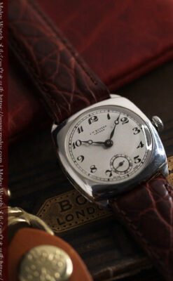 英国ベンソン 上品な騎士の彫りと銀無垢アンティーク腕時計 【1937年頃】-W1498-3