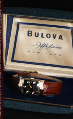 ブローバ 秀逸なデザインが光る金無垢アンティーク腕時計 【1953年製】-W1499-18