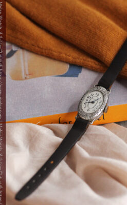 細工の綺麗なウォルサムの婦人物アンティーク腕時計 【1931年製】-W1504-3