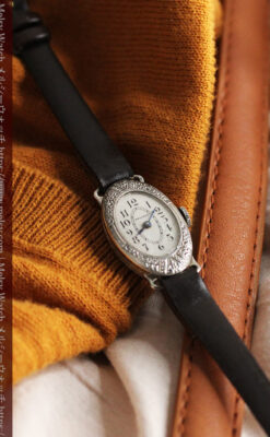 細工の綺麗なウォルサムの婦人物アンティーク腕時計 【1931年製】-W1504-8