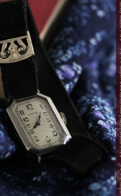 ロンジン 長八角形と布バンドの女性用アンティーク腕時計 【1926年製】-W1506-1