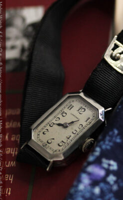 ロンジン 長八角形と布バンドの女性用アンティーク腕時計 【1926年製】-W1506-9